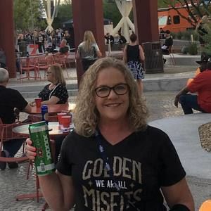 Meet your Posher, Casey